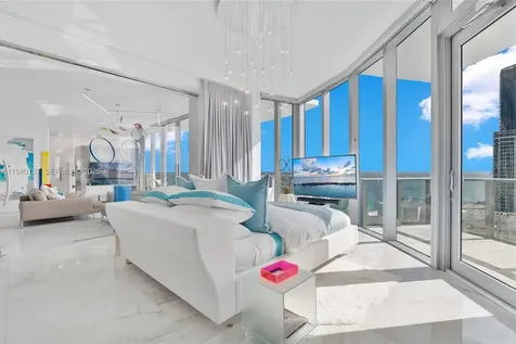 17475 Collins Avenue Sunny Isles Beach FL 33160