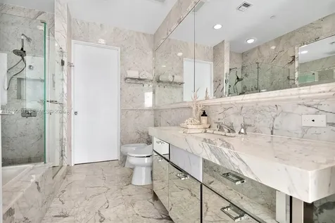 17475 Collins Avenue Sunny Isles Beach FL 33160