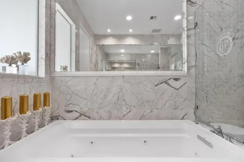 17475 Collins Avenue Sunny Isles Beach FL 33160
