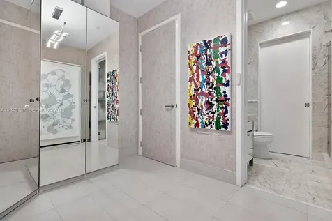 17475 Collins Avenue Sunny Isles Beach FL 33160