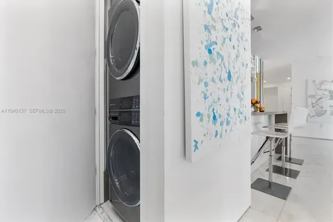 17475 Collins Avenue Sunny Isles Beach FL 33160