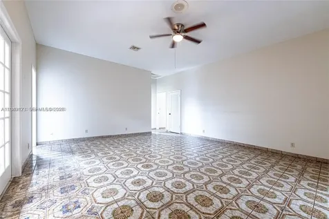 236 N Federal Highway Dania Beach FL 33004