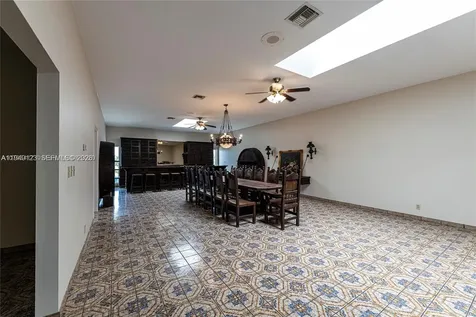 236 N Federal Highway Dania Beach FL 33004