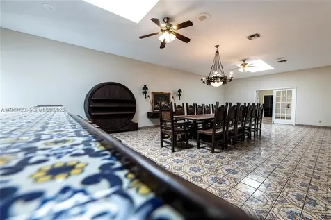 236 N Federal Highway Dania Beach FL 33004