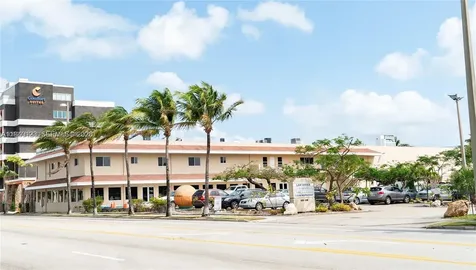 236 N Federal Highway Dania Beach FL 33004