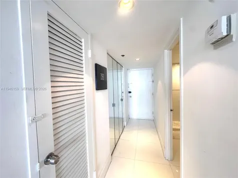 100 Lincoln Road Miami Beach FL 33139