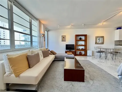 100 Lincoln Road Miami Beach FL 33139
