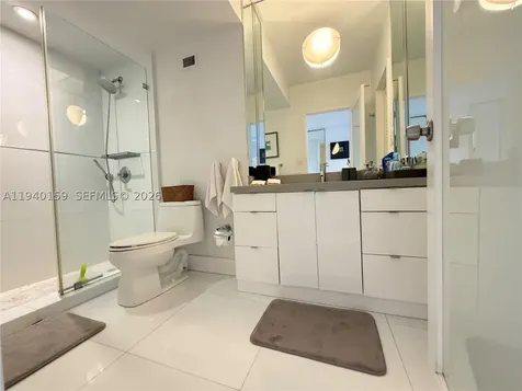 100 Lincoln Road Miami Beach FL 33139