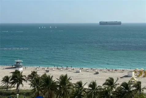 100 Lincoln Road Miami Beach FL 33139