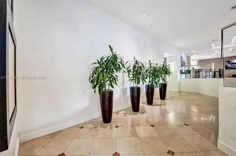 100 Lincoln Road Miami Beach FL 33139