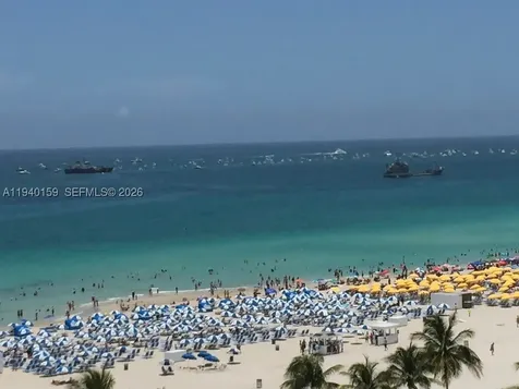 100 Lincoln Road Miami Beach FL 33139