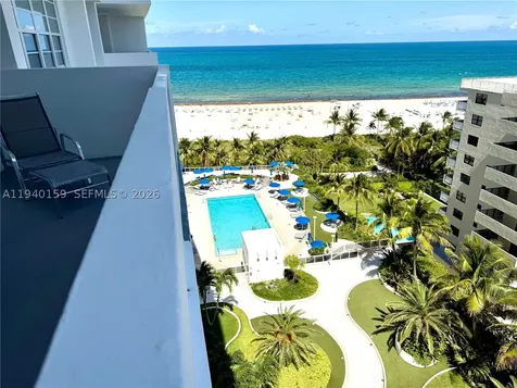 100 Lincoln Road Miami Beach FL 33139