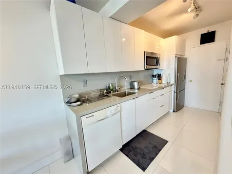 100 Lincoln Road Miami Beach FL 33139