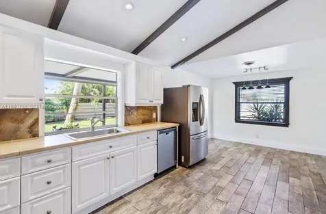 320 Fern Street Jupiter FL 33458