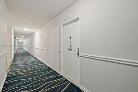 3725 S Ocean Drive Hollywood FL 33019