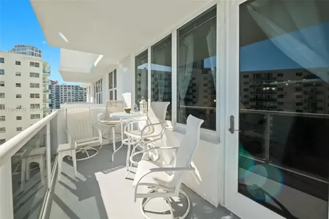 3725 S Ocean Drive Hollywood FL 33019