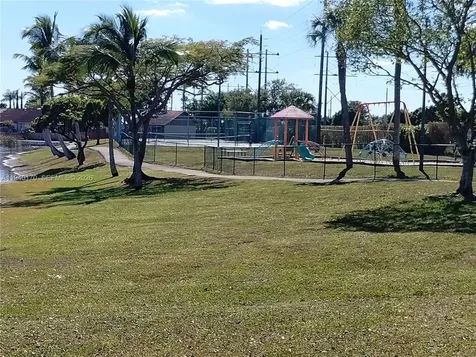 1340 SW 135th Court Miami FL 33184