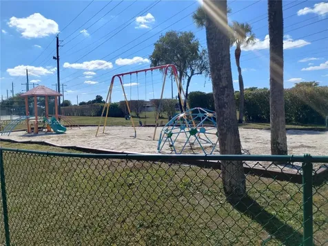 1340 SW 135th Court Miami FL 33184