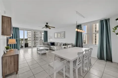 5601 Collins Avenue Miami Beach FL 33140