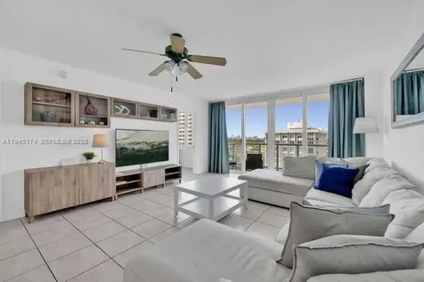 5601 Collins Avenue Miami Beach FL 33140