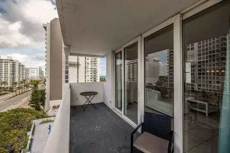 5601 Collins Avenue Miami Beach FL 33140