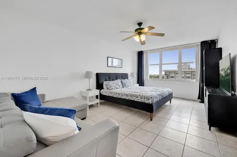 5601 Collins Avenue Miami Beach FL 33140