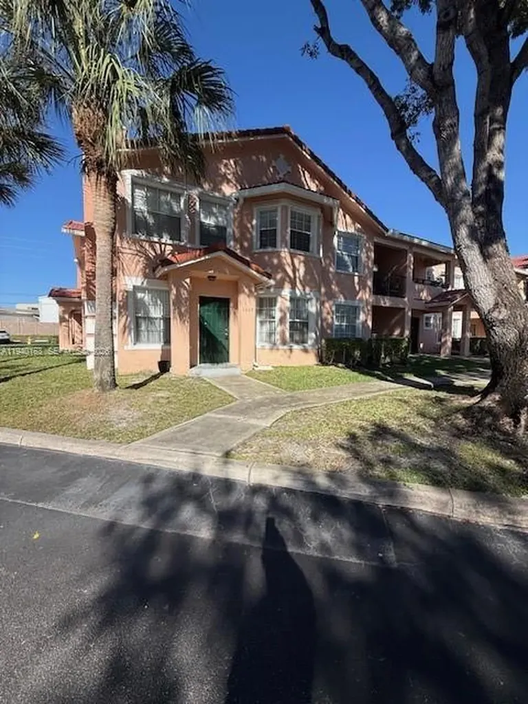 1608 Belmont Lane North Lauderdale FL 33068
