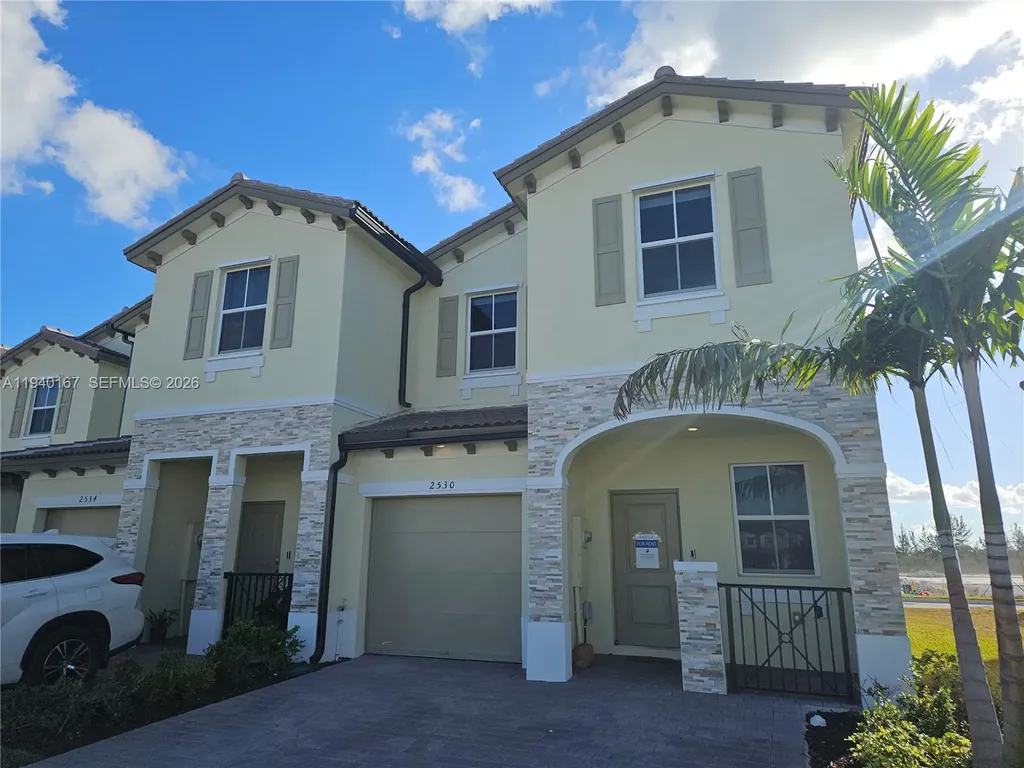 2530 SE 29th Street Homestead FL 33035