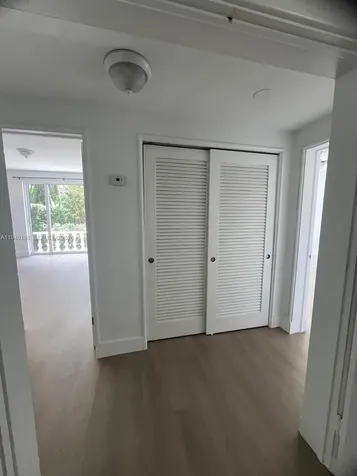 3921 N Meridian Avenue Miami Beach FL 33140