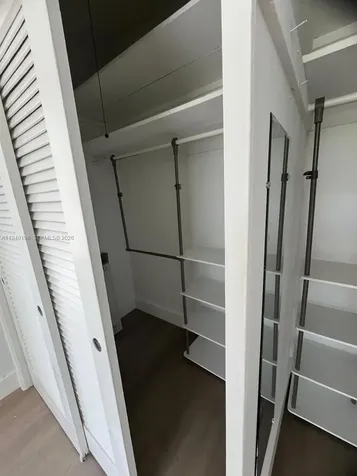 3921 N Meridian Avenue Miami Beach FL 33140