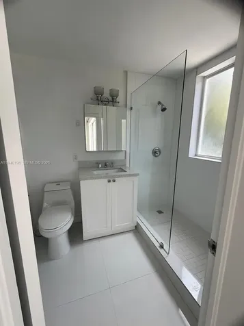 3921 N Meridian Avenue Miami Beach FL 33140