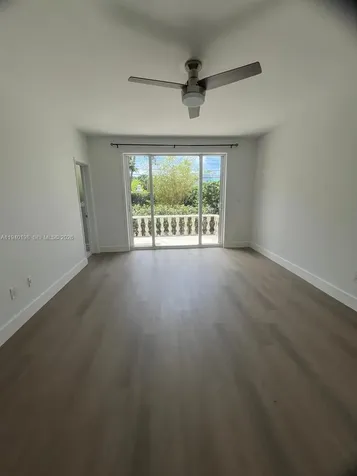 3921 N Meridian Avenue Miami Beach FL 33140