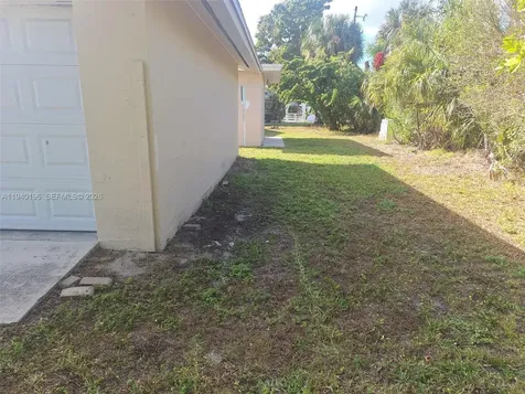 245 E Parkway Other City - In The State Of Florida FL 33904