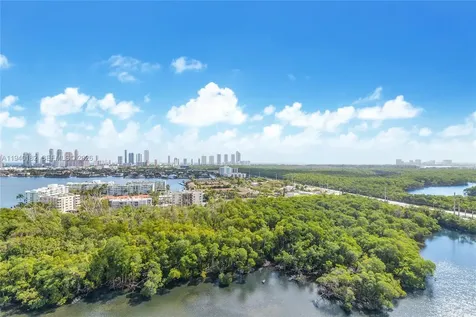 16385 Biscayne Boulevard North Miami Beach FL 33160