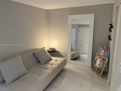 16385 Biscayne Boulevard North Miami Beach FL 33160