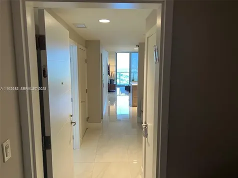 16385 Biscayne Boulevard North Miami Beach FL 33160