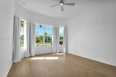 9693 Mosler Trail Lake Worth FL 33467