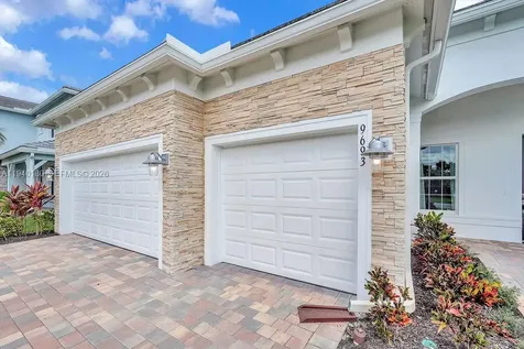 9693 Mosler Trail Lake Worth FL 33467