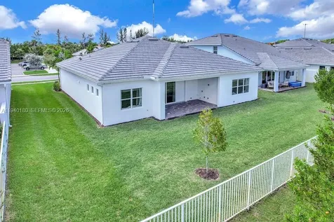 9693 Mosler Trail Lake Worth FL 33467