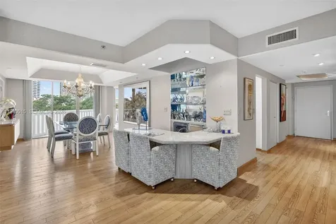 3000 Island Boulevard Aventura FL 33160