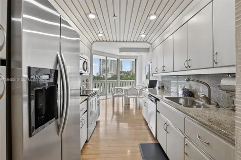 3000 Island Boulevard Aventura FL 33160