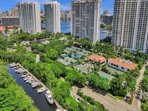 3000 Island Boulevard Aventura FL 33160