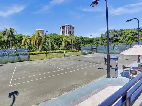 3000 Island Boulevard Aventura FL 33160