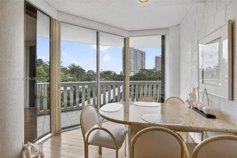 3000 Island Boulevard Aventura FL 33160