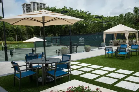 3000 Island Boulevard Aventura FL 33160