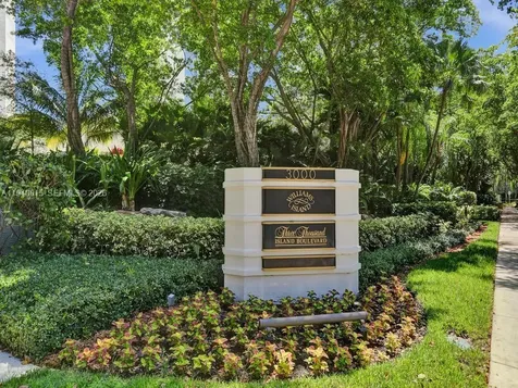 3000 Island Boulevard Aventura FL 33160