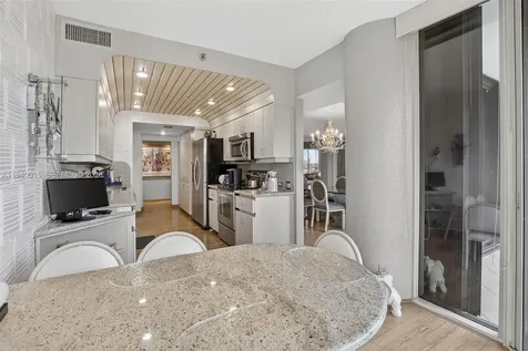 3000 Island Boulevard Aventura FL 33160