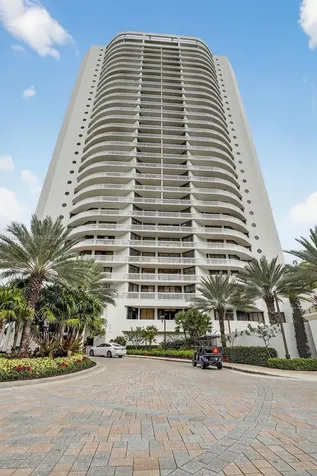 3000 Island Boulevard Aventura FL 33160