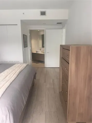 121 NE 34th Street Miami FL 33137