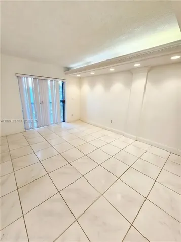 3494 E 4th Avenue Hialeah FL 33013